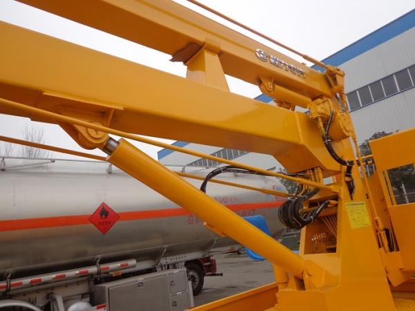 JMC 14M Aerial Platform Truck , 6 Wheel Aerial Bucket Truck 14 Meter