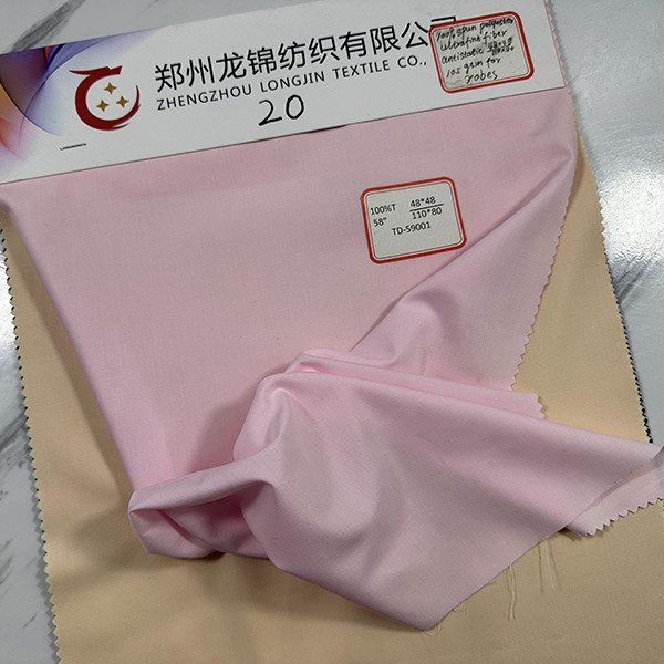 100 Polyester Robe Fabric 48*48 110*80 105GSM Clothing Fabric Anti Wrinkle Dyed