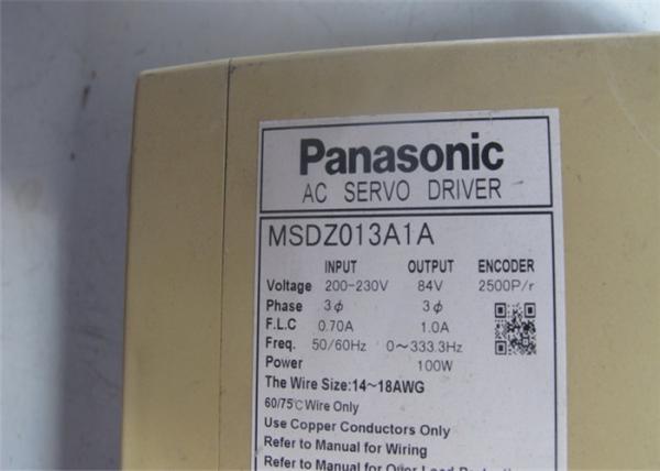 Movimentação servo 1.0A de Panasonic 200-230V uma garantia 100W MSDZ013A1A do ano
