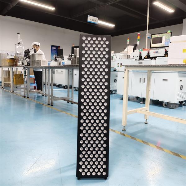 Panneau de thérapie de la lumière rouge à corps entier de haute puissance de 1000 W avec une plage de fréquences de 50 Hz à 60 Hz et un angle de faisceau de 60 °
