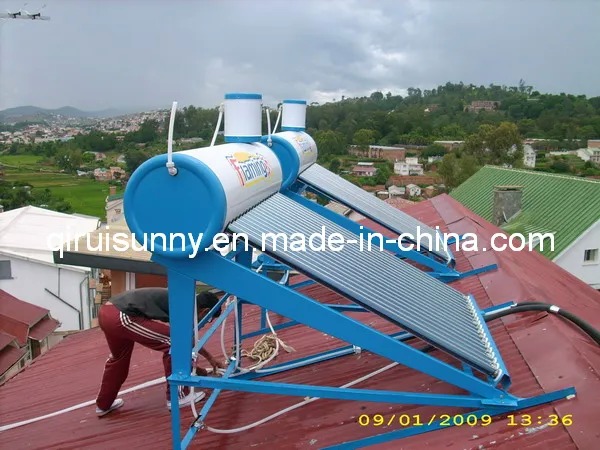 Roof Top Vacuum Tube Solar Geyser Water Heater for Shower