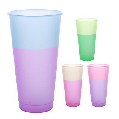 500 ml Coupe d'espace en plastique de grande capacité Design simple Coupe changeante de couleur Couvercle en acier inoxydable