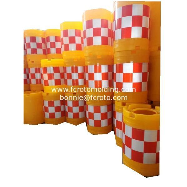 Water Filled Traffic Rotomolding Plastic Road Safety Barrier For Sale