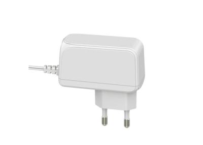 Adaptador universal habilitado do carregador da C.C. da C.A. do adaptador 12V 1.5V da alimentação CA do KC