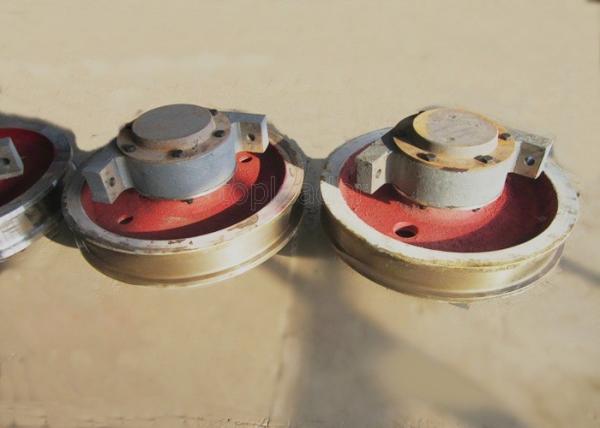 Forged polished double rim wheel for rail cart on steel rails with 800mm