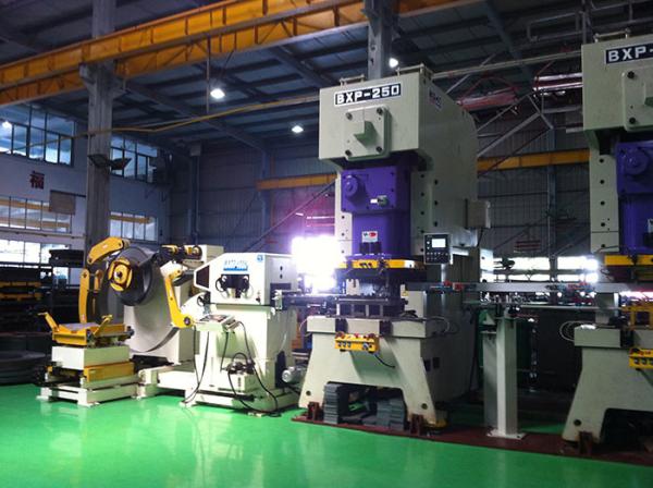 2 - In - 1 Rack And Flattening Automatic Leveling Machine / Vibrating Bucket Feeder