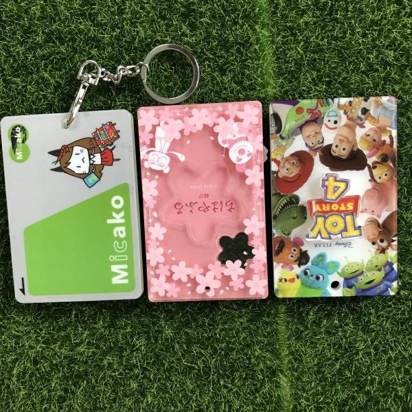 CMYK UV Printing Acrylic Anime Luggage Tag With Cartoon Figure