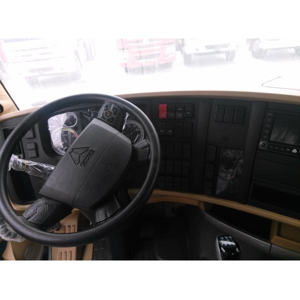 6x4 420 hp prime mover truck , howo tractor truck Standard Cabin