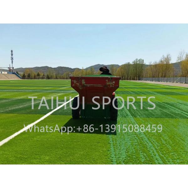 Футбольный питч Перекрестная ссылка Пенообразные листы 10 мм Шоппад Подложка ФИФА Стандарт