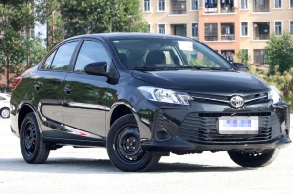 Salle de sièges de la porte 5 de la version 4 de SOIN de Toyota Vois 2022 1.5L CVT Chuangxing