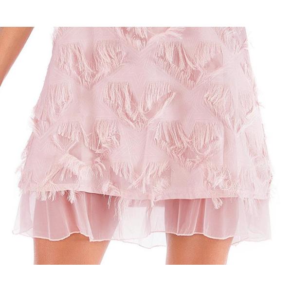 Платье танка пера Faxu изготовленных на заказ женщин Китая фабрики одежды безрукавное окаимленное шифоновое