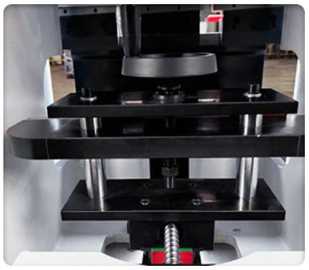Série mini servo électrique pur CNC frein à pression hydraulique presse métallique