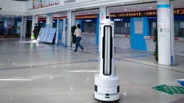 Virus Killing Robot help defeat Coronavirus Autonomous Robots Are Helping Kill Coronavirus in Hospitals