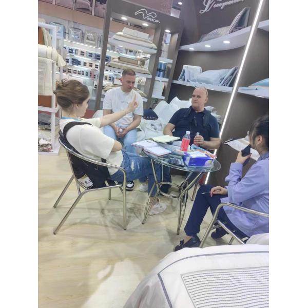 Домашнее постельное белье с сочетающимися шторами Египетские хлопчатобумажные простыни для гостиницы детская кровать