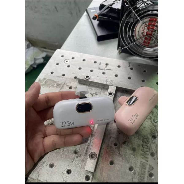 Mini Cordless Power Bank 5000mAh 20W PD Type C Fast Charging Capsule Portable Charger