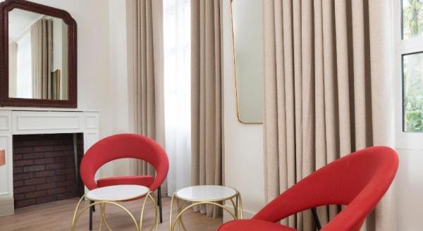 Ghana hotel style apartment design furniture from China for fabric upholstered bed and Custom table cabinet