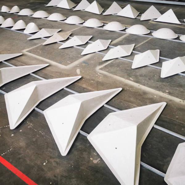 Os volumes de escalada XXXL da parede da fibra de vidro para esportes comerciais estacionam