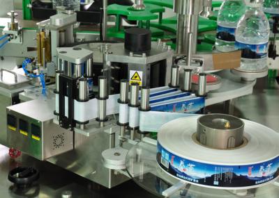 Máquina de etiquetas da garrafa do quadrado da etiqueta de 12000 BPH para a linha de engarrafamento do suco