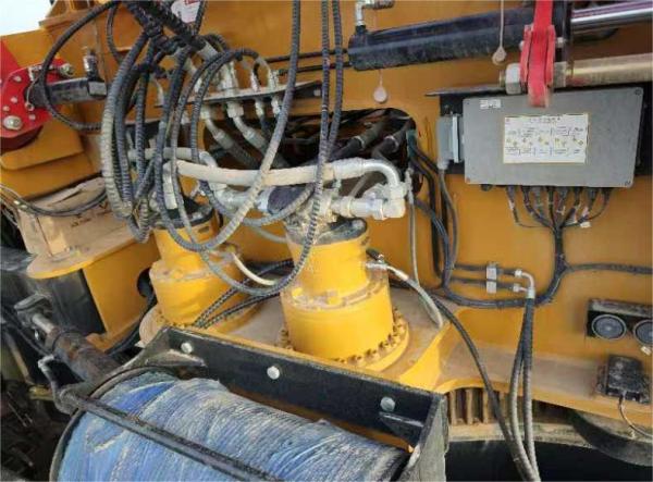 Grue sur chenilles SANY SCC3200A-8 d'occasion de 2023 avec une flèche de 62 mètres, un contrepoids de 170 tonnes, 411 heures de fonctionnement et en excellent état de marche.