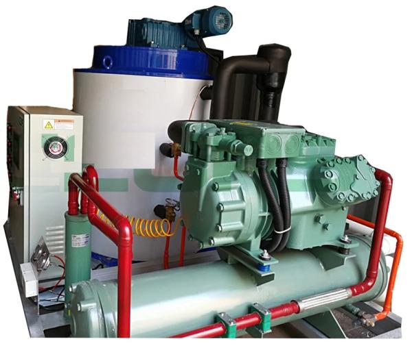 404a  Refrigerant Seawater/Saltwater Flake Ice Machine For Fishing Boat 5000kg/24h