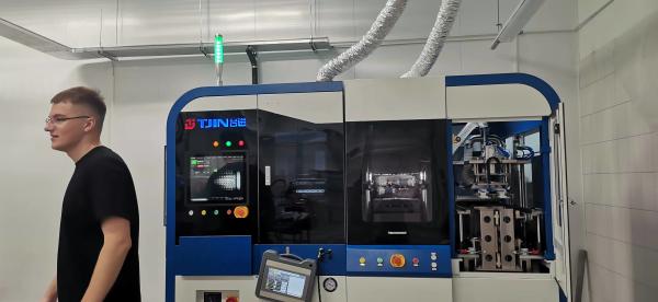 100 KW Semiconductor Molding Machine Automatic Encapsulation System