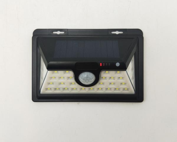 34LED Solar Powered Street Lights ABS 1200Mah Lithium 18650 Battery 15.8x10.5x4.8cm IP44 With Motion Sensor