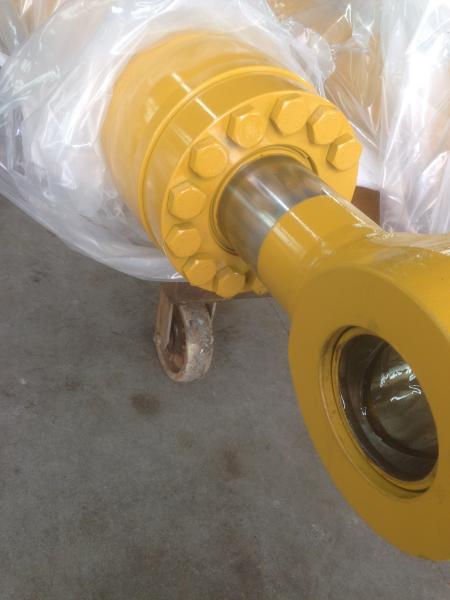 PC200-6 , PC200LC-6 bucket hydraulic cylinder, 205-63-02131 , 205-63-02132 ,    205-63-07132 , 205-63-07290 , 205-63-X21