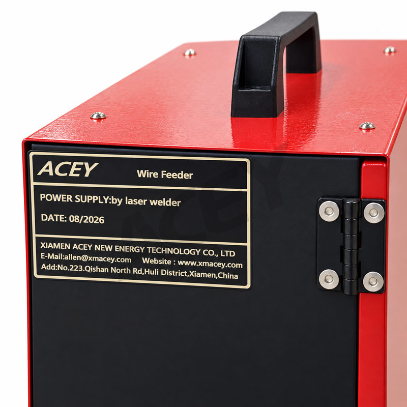 5 In 1 3000W Water-Cooled Handheld Fiber Laser Welding Machine For Metal