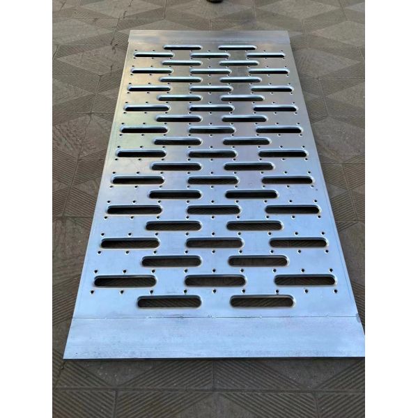 Welded 30x100Mesh Galvanised Floor Grating Customizable Size