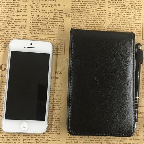 O bloco de notas de capa de couro A7 PU com caneta de gel de 2 cores é indispensável para os repórteres