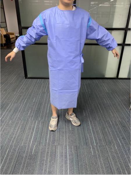 Sterile Surgical Gowns Factory Liquid Proof AAMI level 3 Surgical Isolation Gowns SMS45g for Hospital Use
