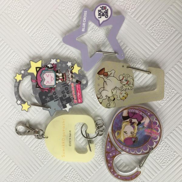 CMYK Printed Anime Gift Set Acrylic Carabiner Keychain Scratch Resistant