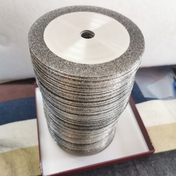 Customed Single-Sided Abrasive Electroplated CBN Cutting Blades 100*0.8*12.7mm B60/70