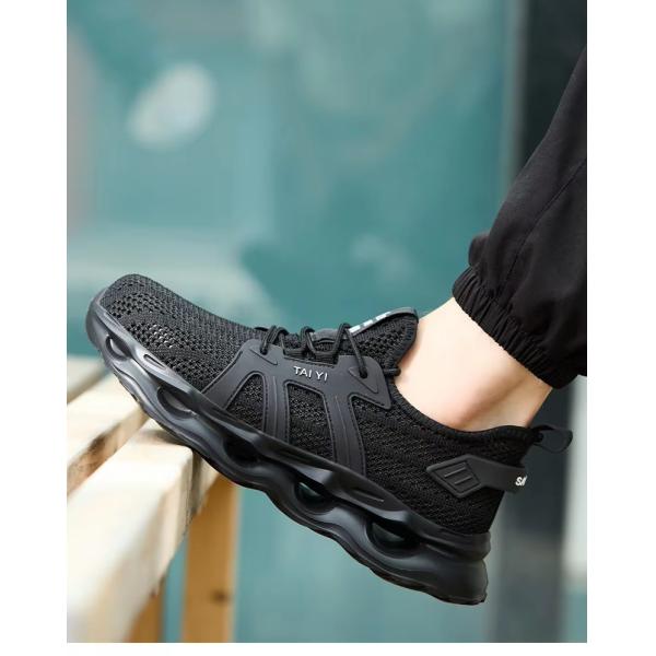 Plastic Toe Anti-Smashing Men's Electrical Safety Shoes With EVA Sole And Kevlar Anti-Stab 6kv Insulated