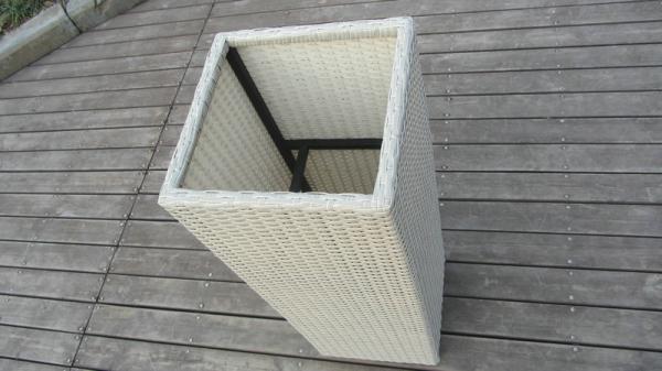 White PE Rattan Wicker Flower Pot For Indoor Home / Living Room
