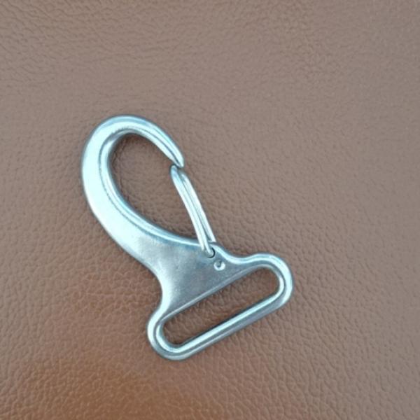 Acessório de aço inoxidável fixação da mola Snap Hook com 32 mm de prata em forma de ovo Cinturão Hook