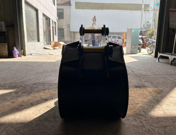 NM400 Q345B Mini Digger Buckets for Excavation Grading Site Development Tasks