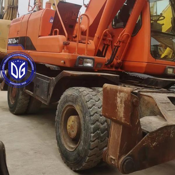 Excavadora usada Doosan DH210 de 21 toneladas em esplêndido estado em venda agora