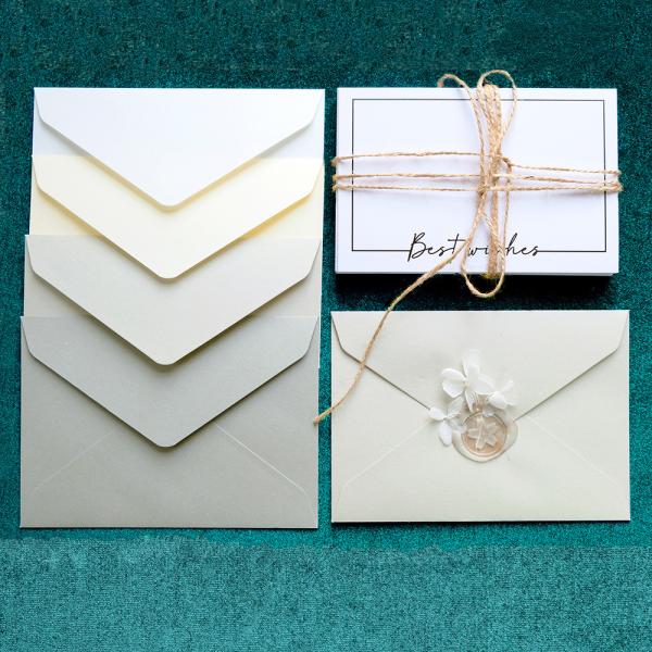 Couleur pure Retro Simple Carton de voeux en papier kraft multicolore Enveloppe de stockage Enveloppe