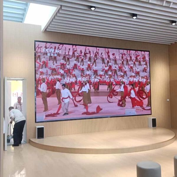 P1.86 Indoor LED display screen, SMD fixed, small pitch high-definition high brightness high refresh display screen, wide color gamut high contrast