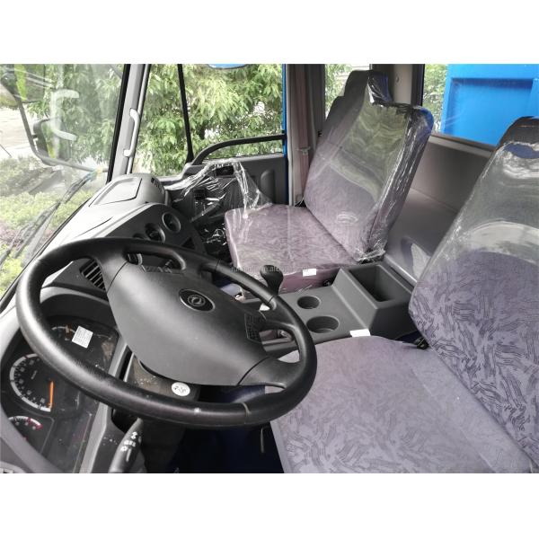 Camion d'aspiration d'eaux usées Dongfeng 10CBM avec un bon prix à vendre