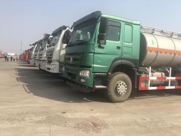 Street Water Sprinkler Liquid Tanker Truck Barrow Watering Lorry HOWO
