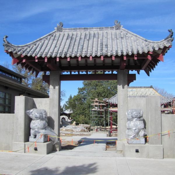 Черепицы пагоды азиатского стиля керамические китайские