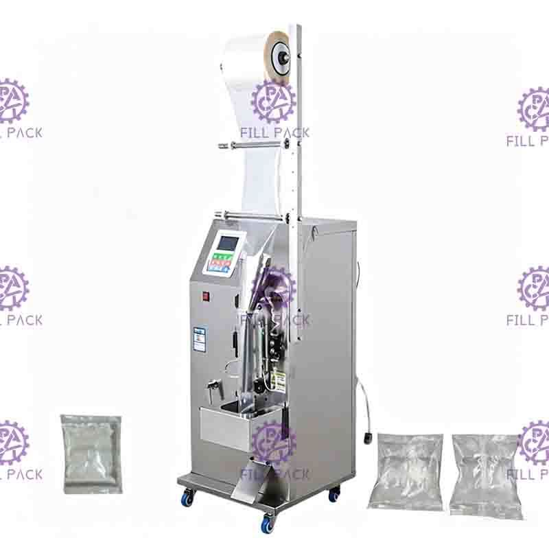 1000BPH Small  Liquid Sachet Filling Sealing Machine For Drinking Water Or Juice