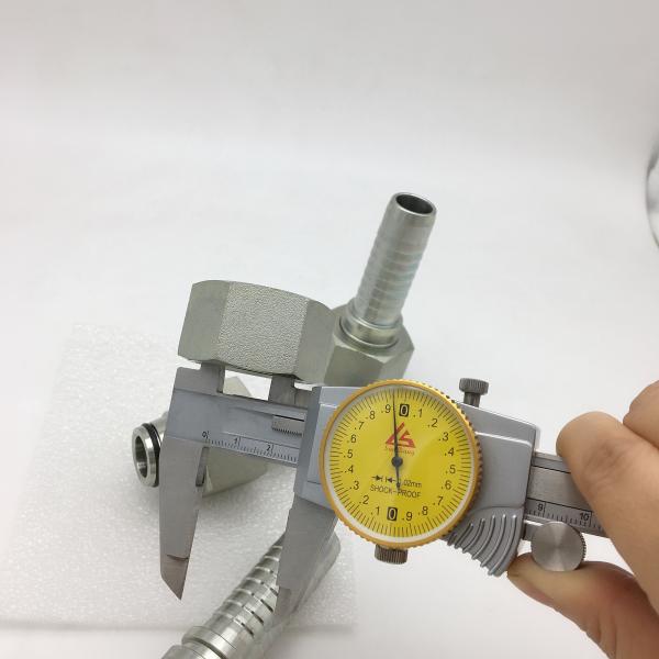 Штуцеры шланга Дин Всах 20512-30-12Т воды М30*2