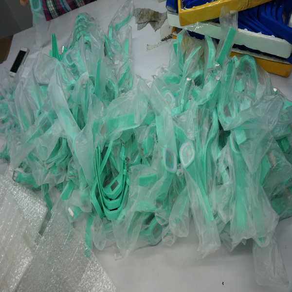 Purple Colour Silicone Rubber Jelly Band Watch 3ATM Water Resistant , White Face With Company Logo, Unisex For Men Women