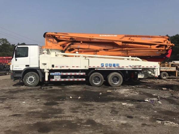Bomba de hormigón de mezcla lista con amplitud de vibración de 2,6 mm y estructura de cilindro Zoomlion