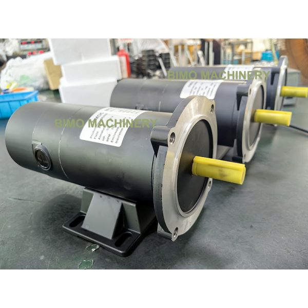 High Efficiency NEMA 145TC 1.5 HP 90 Volt Industrial PMDC Motor