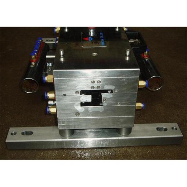 Línea completamente automática de la protuberancia del perfil de madera y del plástico para la fabricación del perfil del PVC PP PE