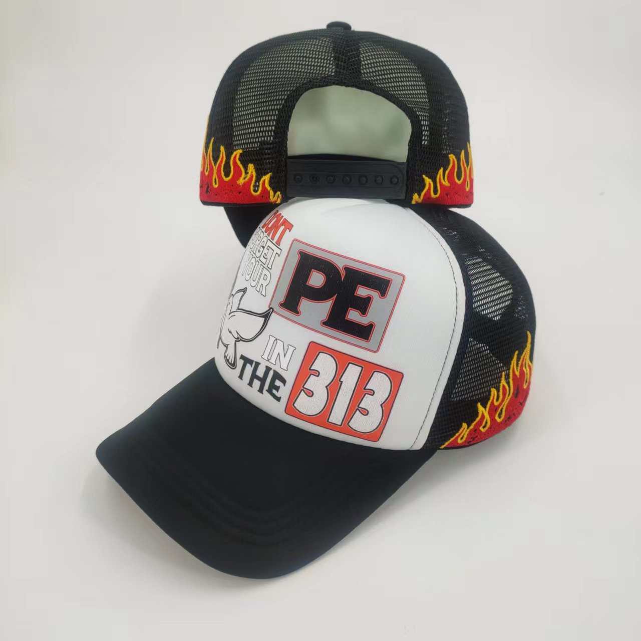 Patch Fire Flame Custom Embroidery Trucker Hats Pattern Mesh Foam Snapback Gorras With Flame Print Cute 5 panel